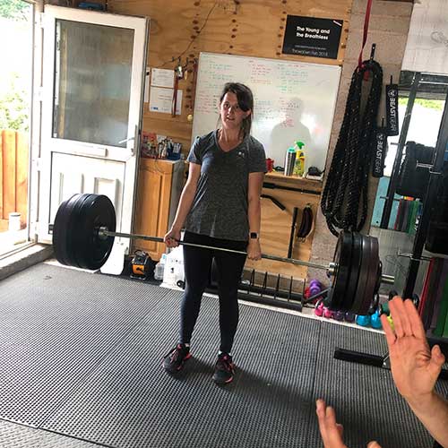 Girl Weight Training - 100kg Dead Lift